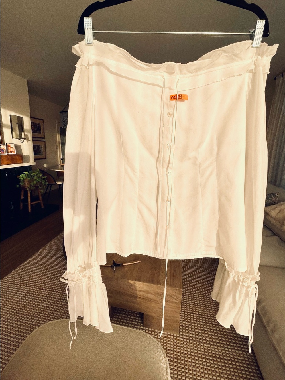 Shirt Subcategory Classification Anne Fontaine Ruffled White Blouse (Size 40)